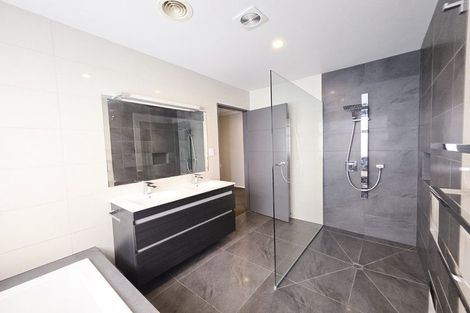 Photo of property in 49 San Priamo Place, Paraparaumu Beach, Paraparaumu, 5032