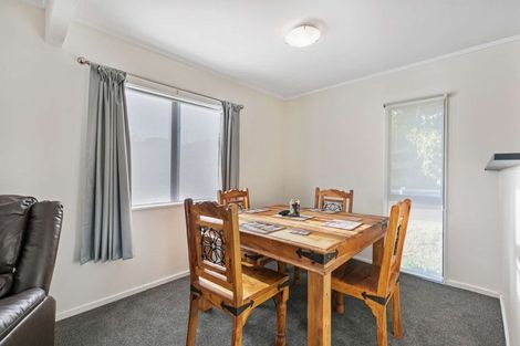 Photo of property in 2/133b Manuka Road, Bayview, Auckland, 0629