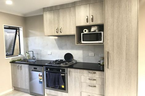 Photo of property in 4a Milton Road, Orewa, 0931