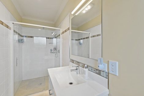 Photo of property in 34a Trafalgar Street, Levin, 5510