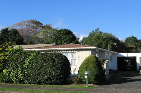 Photo of property in 5 Leybourne Avenue, Waikanae, 5036