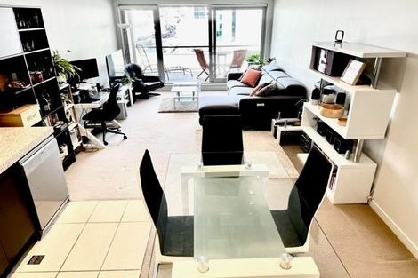Photo of property in Monument Apartments, 4g/245 Wakefield Street, Te Aro, Wellington, 6011