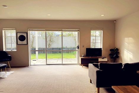 Photo of property in 14/9 Georgia Terrace, Albany, Auckland, 0632