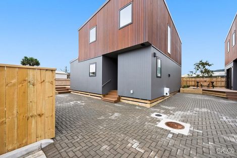 Photo of property in 64a Bell Road, Waiwhetu, Lower Hutt, 5010