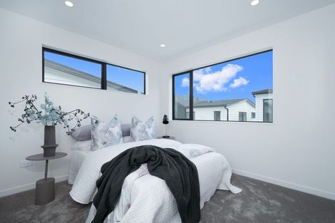 Photo of property in 7a Poto Street, Te Atatu South, Auckland, 0610