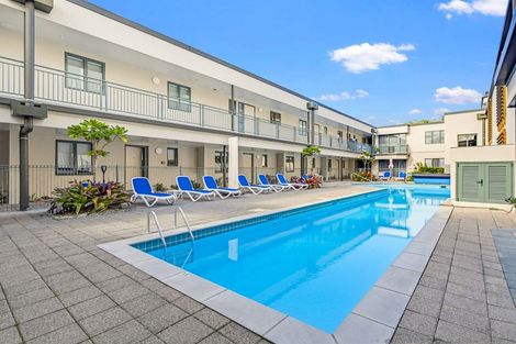 Photo of property in Beachpoint Apartments, 2/5 West End Road, Ohope, 3121