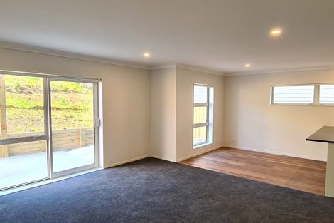 Photo of property in 15 Stockport Grove, Churton Park, Wellington, 6037