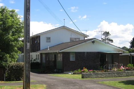 Photo of property in 2/8 Koromiko Street, New Lynn, Auckland, 0600