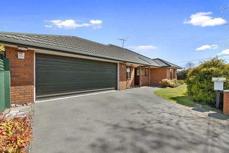 Photo of property in 2 Ngaio Street, Saint Martins, Christchurch, 8022