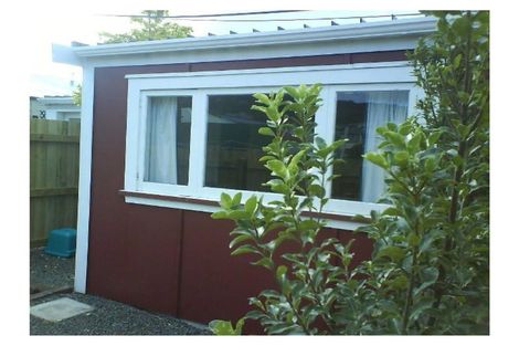 Photo of property in 16 Normanby Street, Newtown, Wellington, 6021