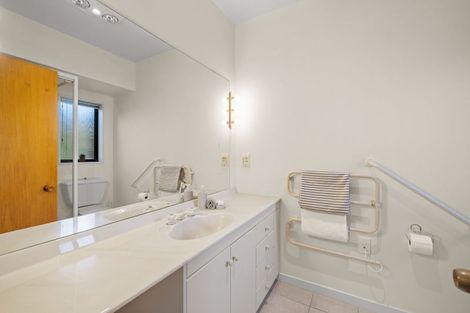 Photo of property in 42 Westburn Terrace, Burnside, Christchurch, 8041
