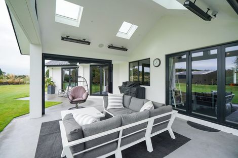 Photo of property in 171 Dunns Road, Otatara, Invercargill, 9879