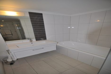 Photo of property in Bellagio Apartments, 8d/39 Taranaki Street, Te Aro, Wellington, 6011