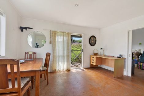 Photo of property in 64 Gorge Road, Maungaturoto, 0520