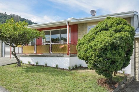 Photo of property in 169 Kawai Street South, Nelson South, Nelson, 7010