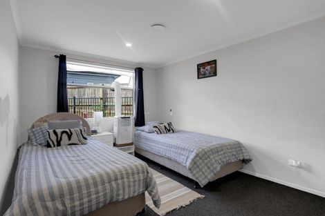 Photo of property in 1 Sapling Lane, Glenview, Hamilton, 3206