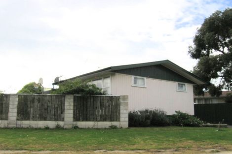 Photo of property in 37 Wynyard Crescent, Tamatea, Napier, 4112