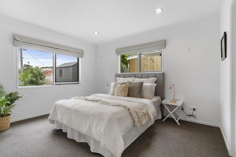 Photo of property in 408 Linton Crescent, Whangamata, 3620