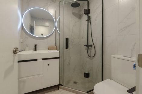 Photo of property in 57a Edmonton Road, Henderson, Auckland, 0612