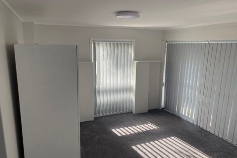 Photo of property in 23 Vanbrugh Place, Bucklands Beach, Auckland, 2014