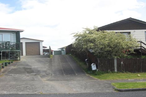 Photo of property in 2/24 Burundi Avenue, Clendon Park, Auckland, 2103
