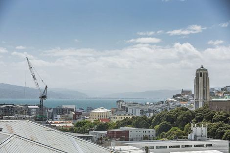 Photo of property in 39 Hankey Street, Mount Cook, Wellington, 6021