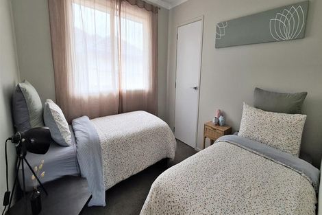 Photo of property in 4 Watene Way, Welcome Bay, Tauranga, 3112