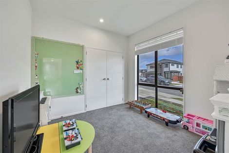 Photo of property in 11 Eros Road, Flat Bush, Auckland, 2019