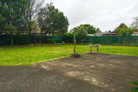 Photo of property in 2/2 Kelvin Road, Papakura, 2110