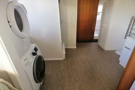 Photo of property in 5a Rennell Street, Frankleigh Park, New Plymouth, 4310