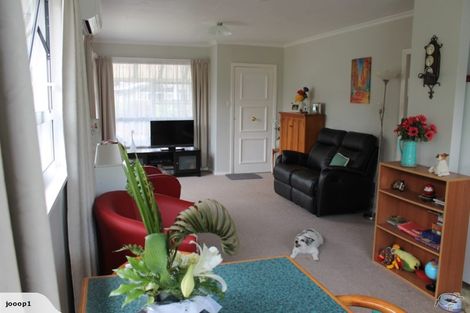 Photo of property in 8a Leicester Street, Stoke, Nelson, 7011