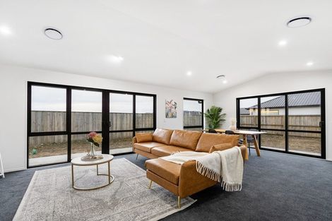 Photo of property in 36 Coach Way, Rolleston, 7614