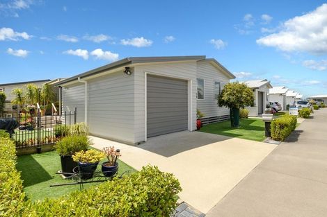 Photo of property in 309/11 Kamahi Crescent, Papamoa Beach, Papamoa, 3118