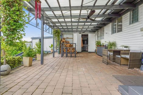 Photo of property in 4 Totara Drive, St Andrews, Hamilton, 3200