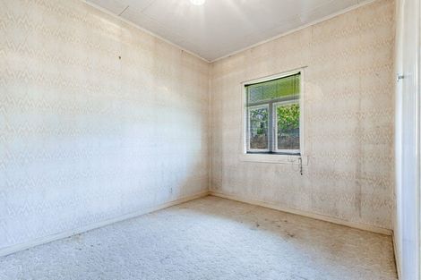 Photo of property in 36 Rimu Street, New Lynn, Auckland, 0600