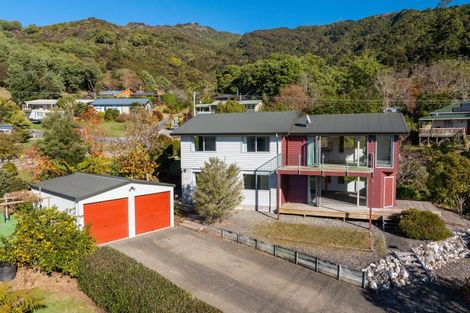 Photo of property in 2 Takorika Street, Havelock, 7100