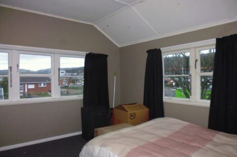 Photo of property in 4/87 Cambridge Terrace, Waterloo, Lower Hutt, 5011
