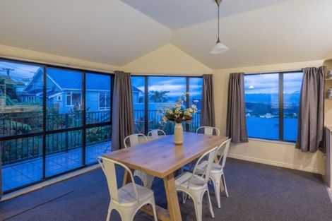 Photo of property in 15b Mitchell Street, Brooklyn, Wellington, 6021