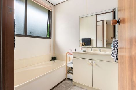 Photo of property in 33 Raymond Street, Fairview Downs, Hamilton, 3214
