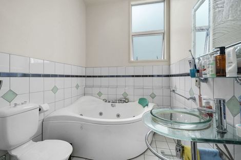 Photo of property in Hb Apartments, 4/3 Holland Street, Te Aro, Wellington, 6011