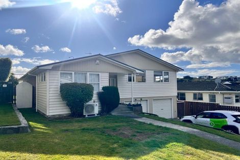 Photo of property in 8 Pope Street, Camborne, Porirua, 5026