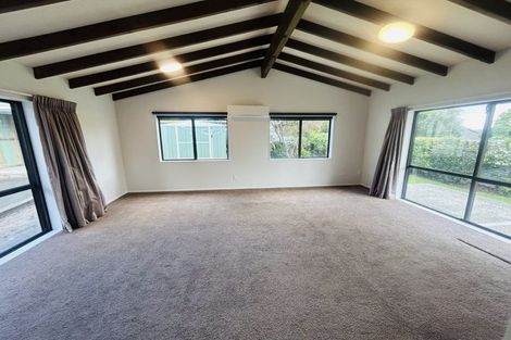 Photo of property in 2/24 Durham Drive, Havelock North, 4130