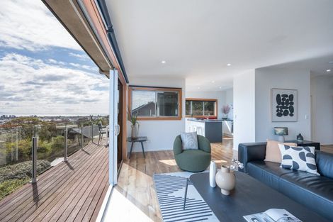 Photo of property in 45 Coster Street, Enner Glynn, Nelson, 7011
