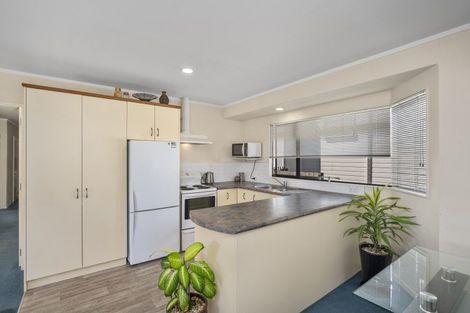 Photo of property in 12 Smylie Close, Ohauiti, Tauranga, 3112