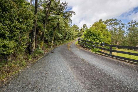Photo of property in 531 Frankley Road, Hurworth, New Plymouth, 4371