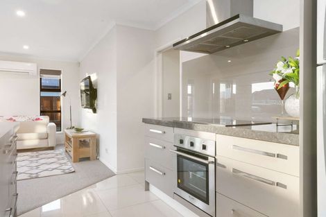 Photo of property in 76 Ledbury Drive, Rolleston, 7615