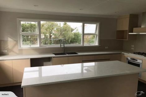 Photo of property in 52a Memorial Avenue, Ilam, Christchurch, 8053