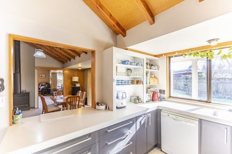 Photo of property in 36 Church Street, Waipawa, 4210