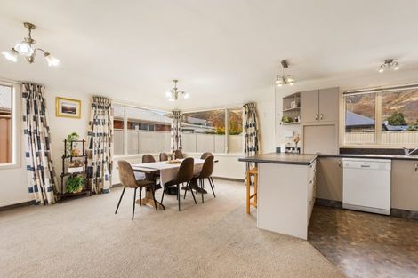 Photo of property in 14 Sunhaven Cove, Cromwell, 9310