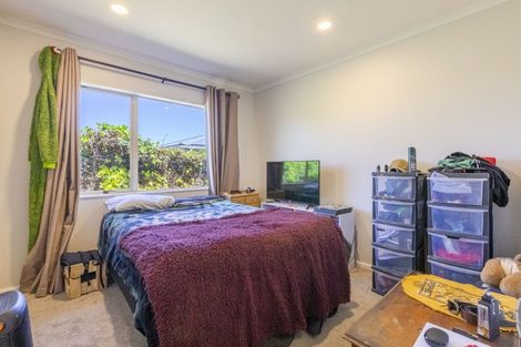 Photo of property in 4a Nikau Street, Taradale, Napier, 4112